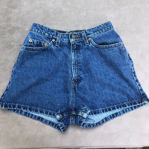 Vintage Levi 512 high waisted shorts